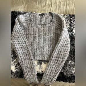 Rag and bone cropped gray sweater